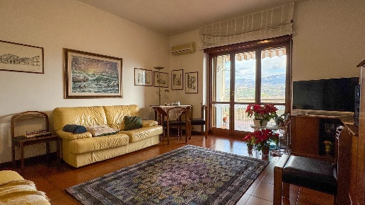 appartamento in vendita a Rende in zona Roges