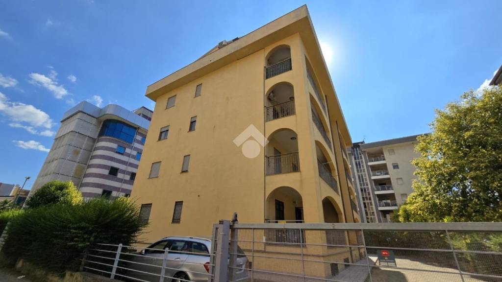 appartamento in vendita a Rende in zona Quattromiglia