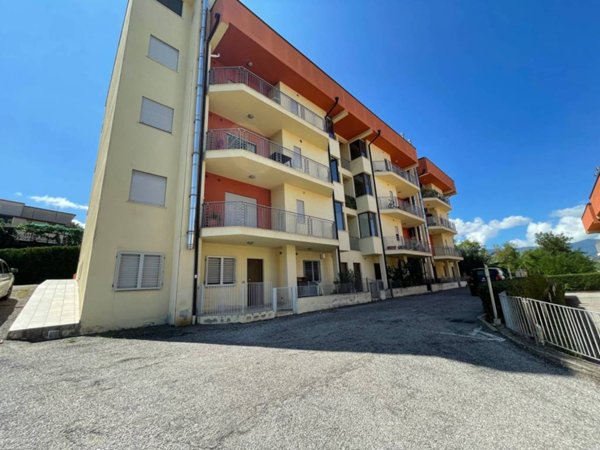 appartamento in vendita a Rende in zona Arcavacata