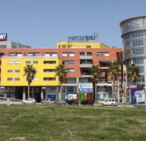 negozio in vendita a Rende in zona Arcavacata