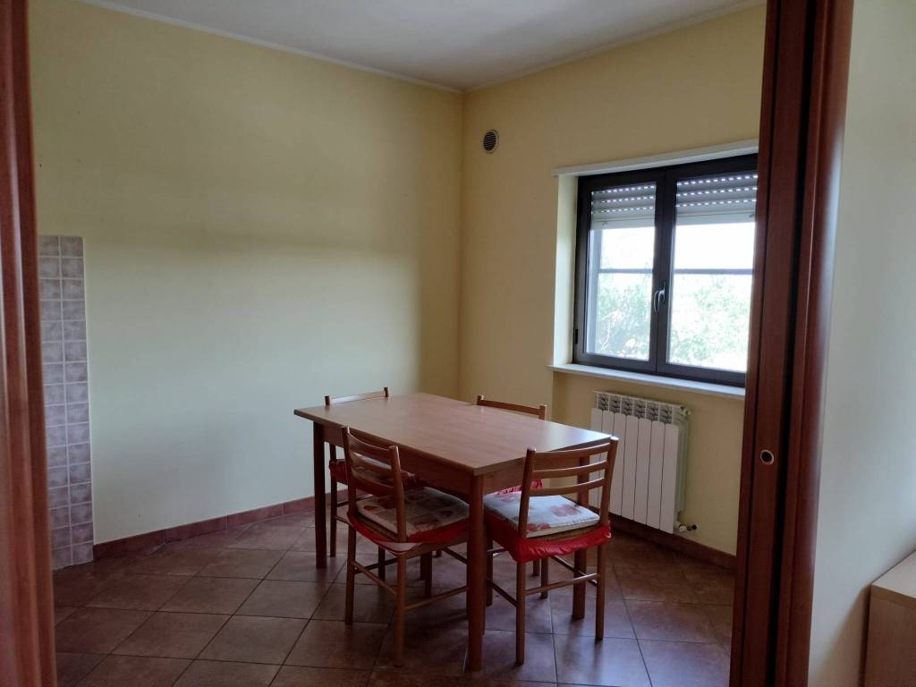 intera palazzina in vendita a Rende in zona Quattromiglia