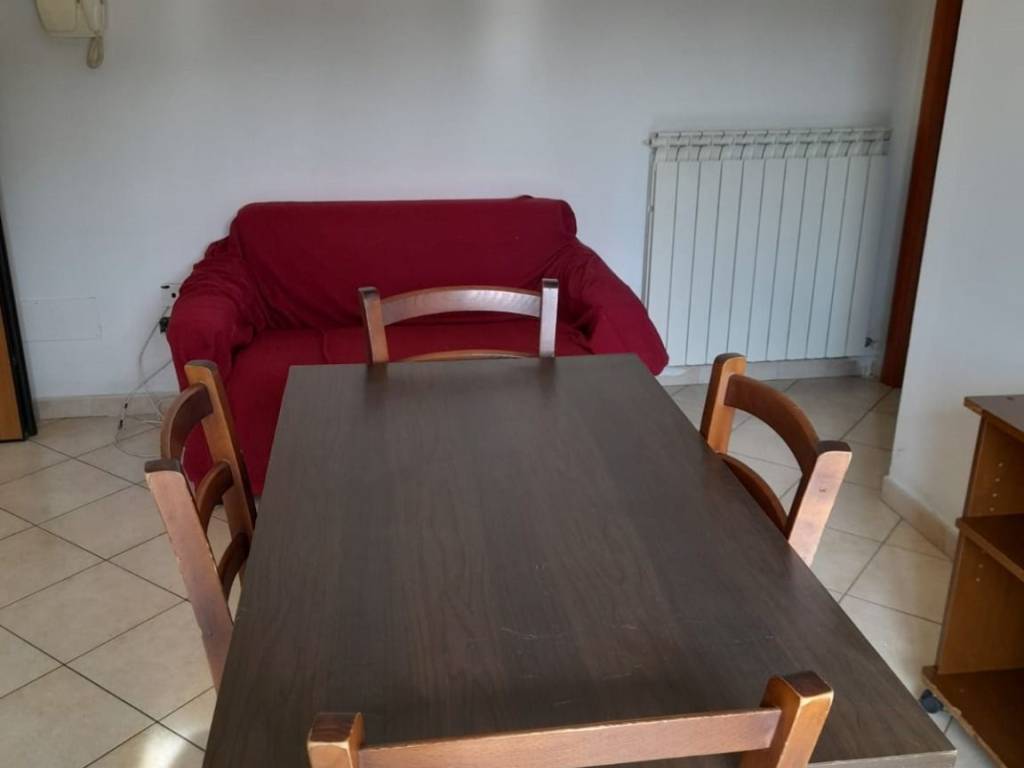 intera palazzina in vendita a Rende in zona Quattromiglia