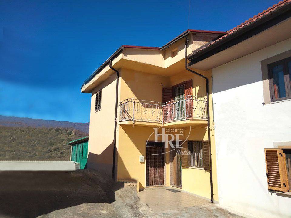 casa indipendente in vendita a Rende