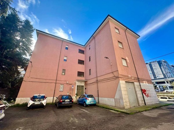 appartamento in vendita a Rende in zona Quattromiglia