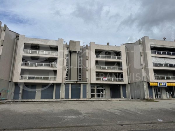 appartamento in vendita a Rende in zona Quattromiglia