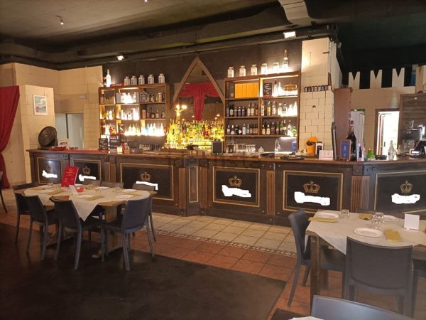 locale commerciale in vendita a Rende