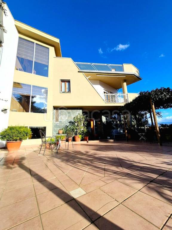 casa indipendente in vendita a Rende