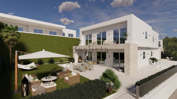 casa indipendente in vendita a Rende in zona Roges