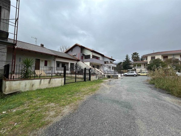 casa indipendente in vendita a Rende in zona Surdo