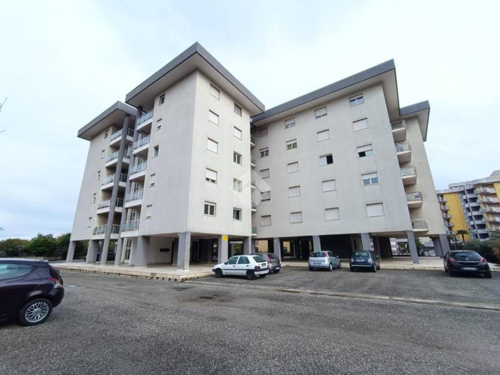 appartamento in vendita a Rende in zona Quattromiglia