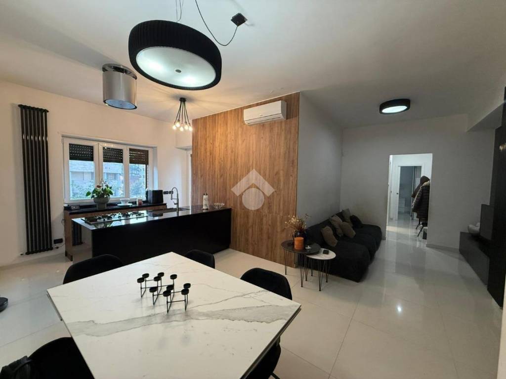 appartamento in vendita a Rende in zona Quattromiglia