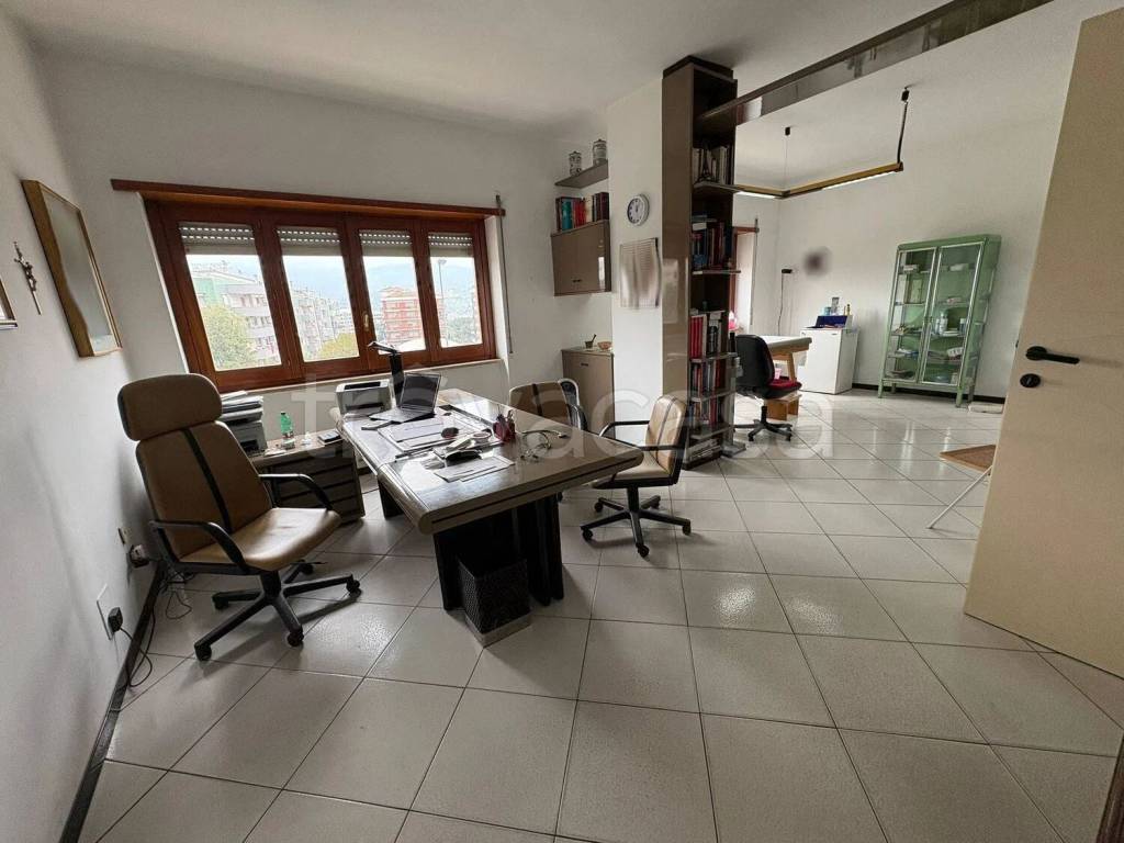 appartamento in vendita a Rende in zona Roges