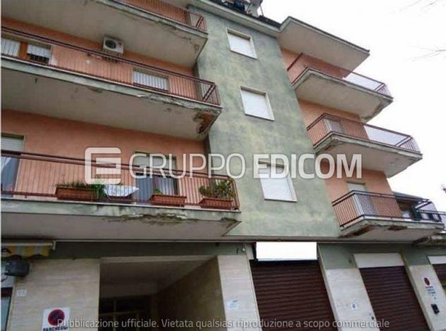 locale commerciale in vendita a Rende