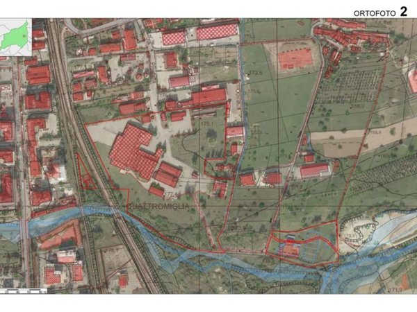 locale commerciale in vendita a Rende in zona Quattromiglia