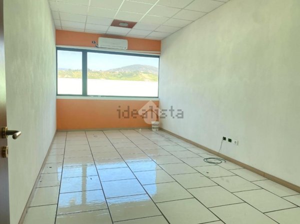 ufficio in vendita a Rende