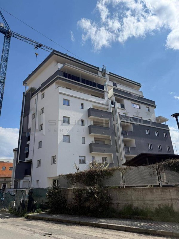 appartamento in vendita a Rende in zona Roges