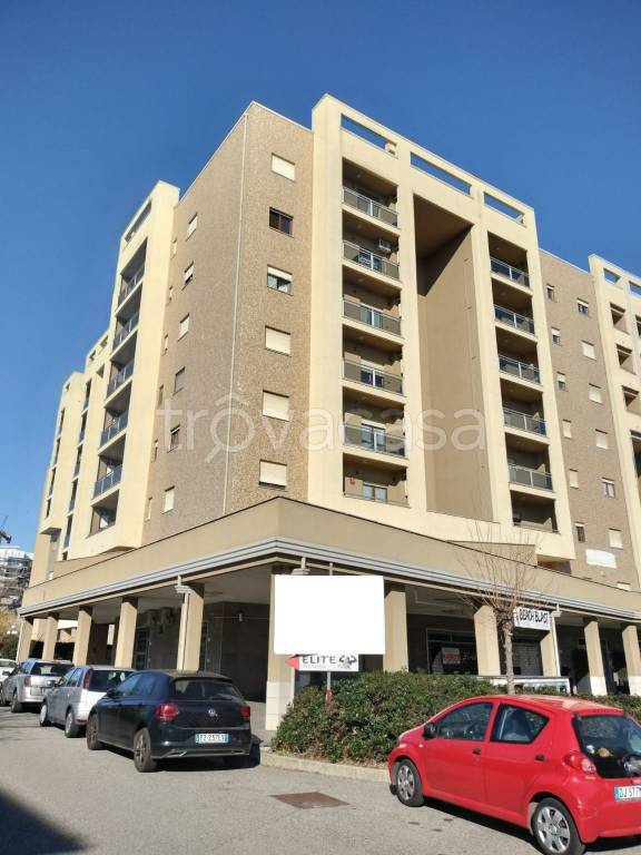 appartamento in vendita a Rende in zona Quattromiglia