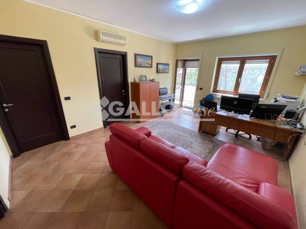 appartamento in vendita a Rende in zona Surdo