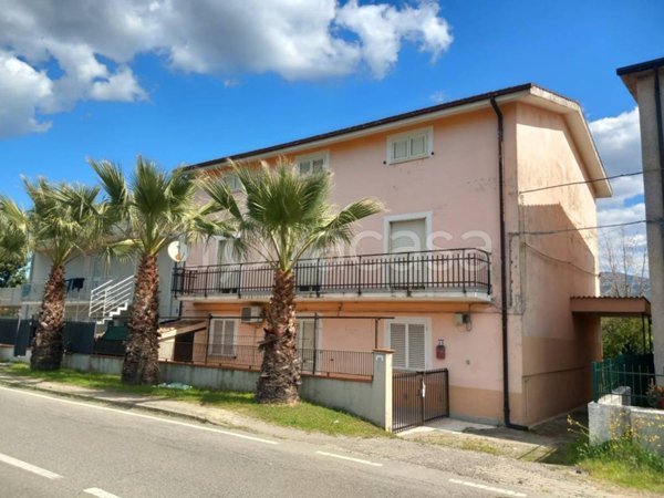casa indipendente in vendita a Rende in zona Quattromiglia