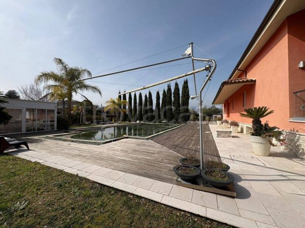 casa indipendente in vendita a Rende