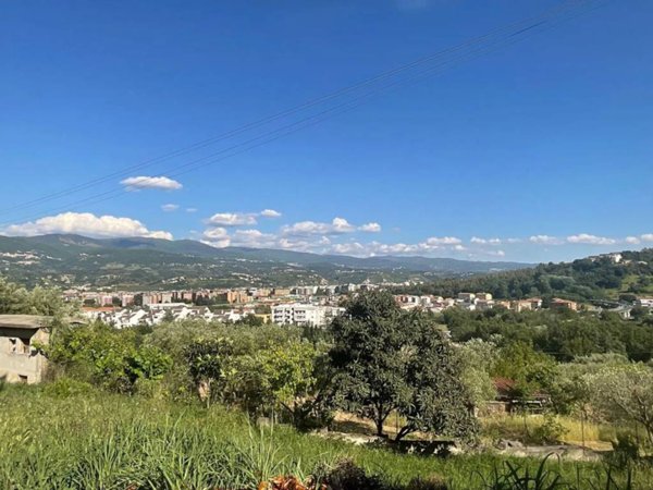 terreno agricolo in vendita a Rende in zona Quattromiglia
