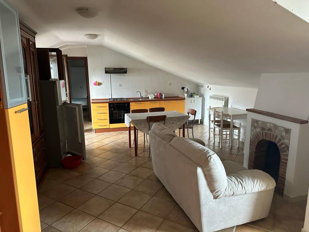 appartamento in vendita a Rende in zona Roges