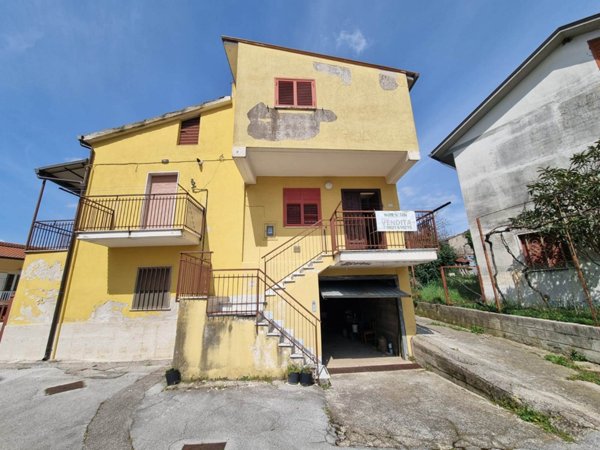 casa indipendente in vendita a Rende in zona Santo Stefano