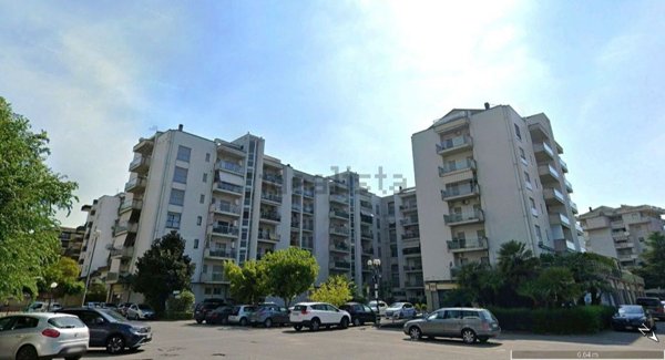 appartamento in vendita a Rende in zona Roges