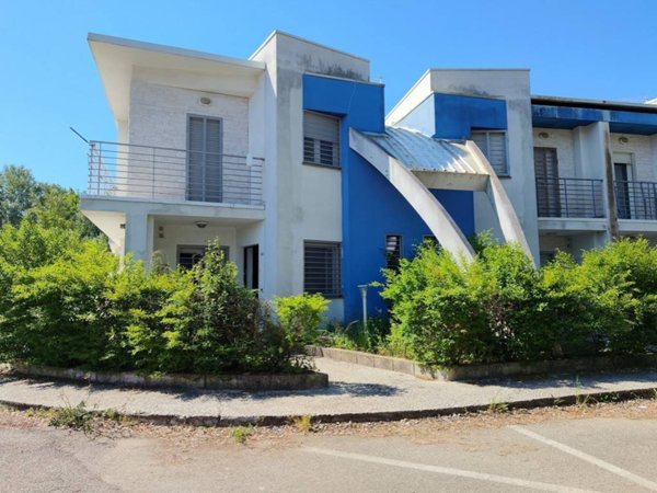 casa indipendente in vendita a Rende in zona Quattromiglia