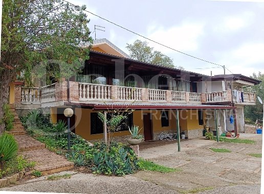 casa indipendente in vendita a Rende