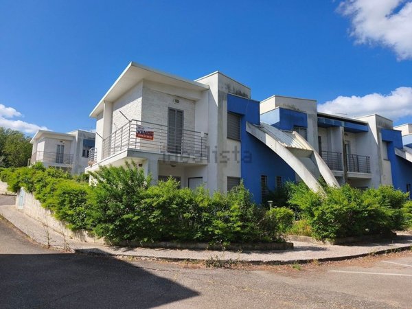 casa indipendente in vendita a Rende