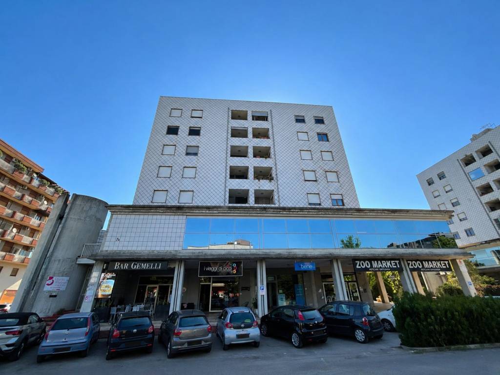 appartamento in vendita a Rende in zona Roges