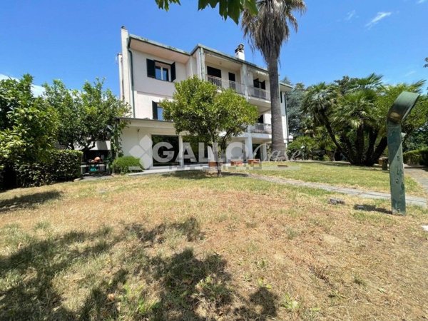 casa indipendente in vendita a Rende