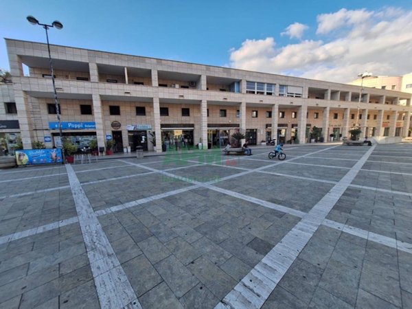 appartamento in vendita a Rende in zona Roges