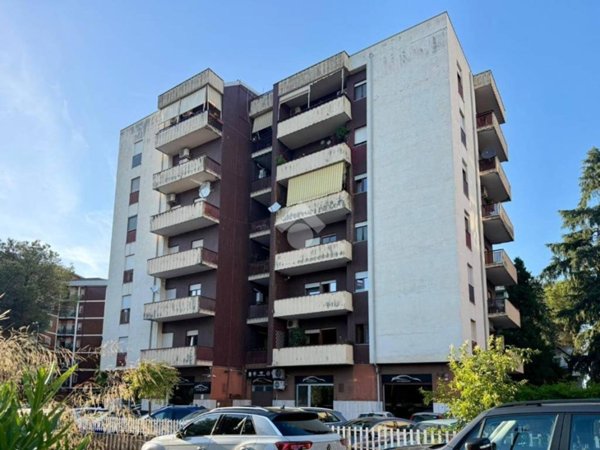 appartamento in vendita a Rende in zona Roges