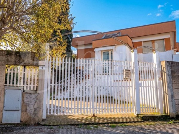 appartamento in vendita a Rende in zona Quattromiglia