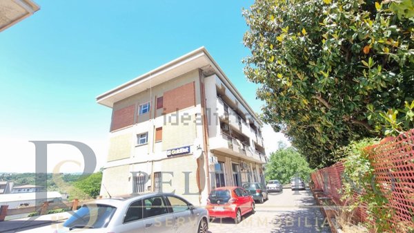 appartamento in vendita a Rende in zona Roges