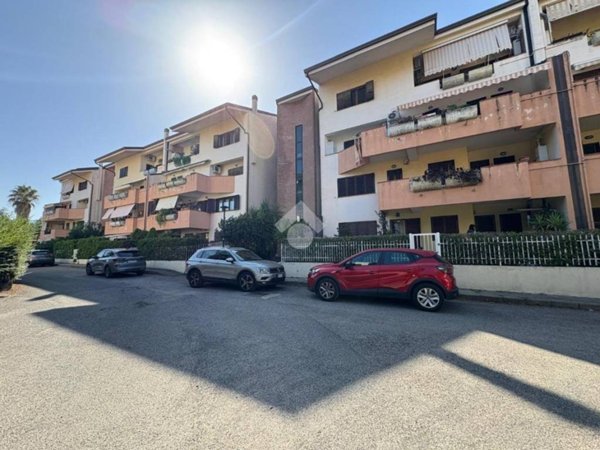 appartamento in vendita a Rende in zona Quattromiglia