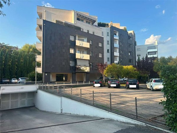 appartamento in vendita a Rende in zona Quattromiglia