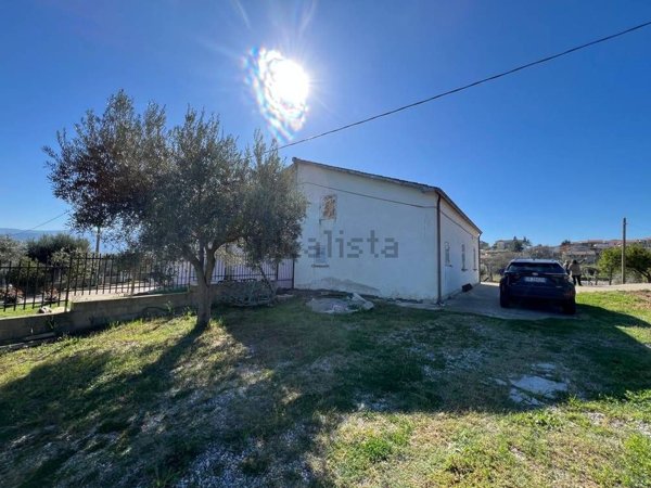 casa indipendente in vendita a Rende in zona Arcavacata