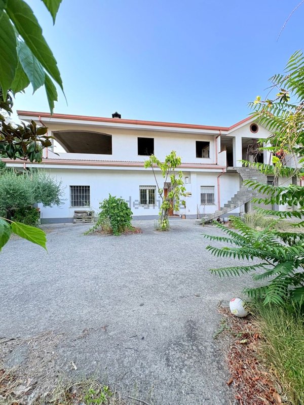 casa indipendente in vendita a Rende