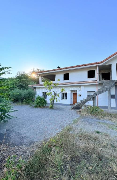 casa indipendente in vendita a Rende in zona Surdo