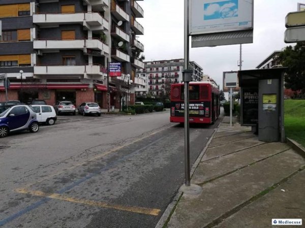 appartamento in vendita a Rende in zona Roges