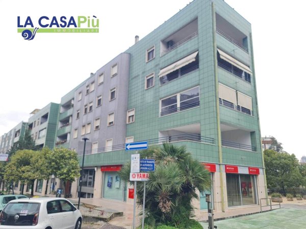 appartamento in vendita a Rende in zona Roges