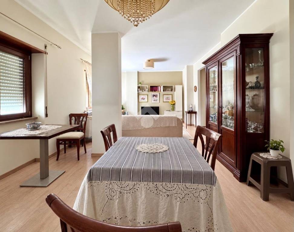 appartamento in vendita a Rende in zona Roges