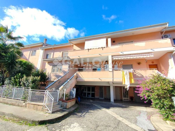 appartamento in vendita a Rende in zona Roges