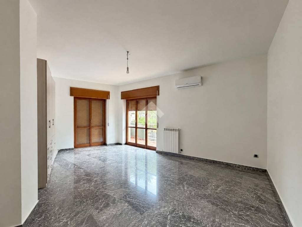 appartamento in vendita a Rende in zona Roges