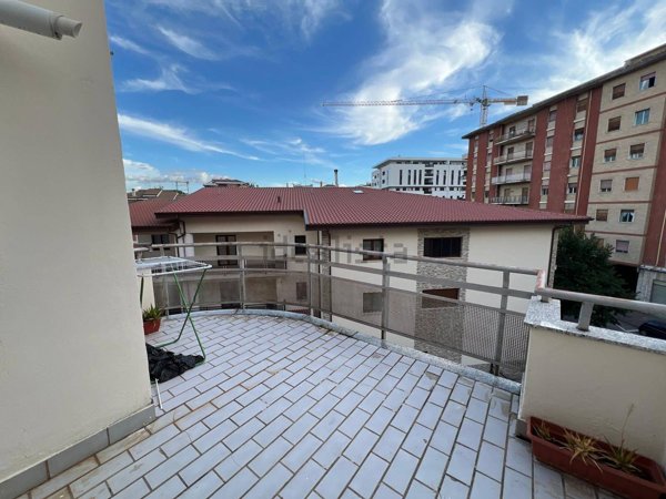 appartamento in vendita a Rende in zona Roges