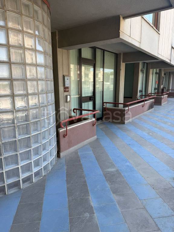 ufficio in vendita a Rende in zona Roges