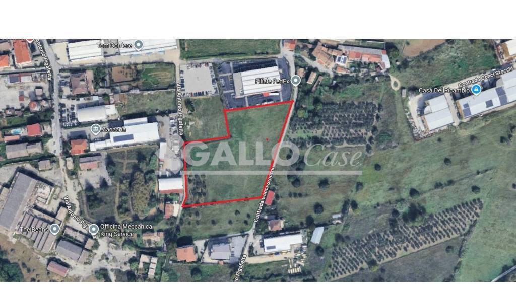 terreno in vendita a Rende in zona Quattromiglia